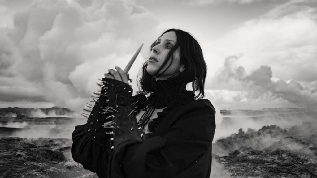 Chelsea Wolfe She Reaches