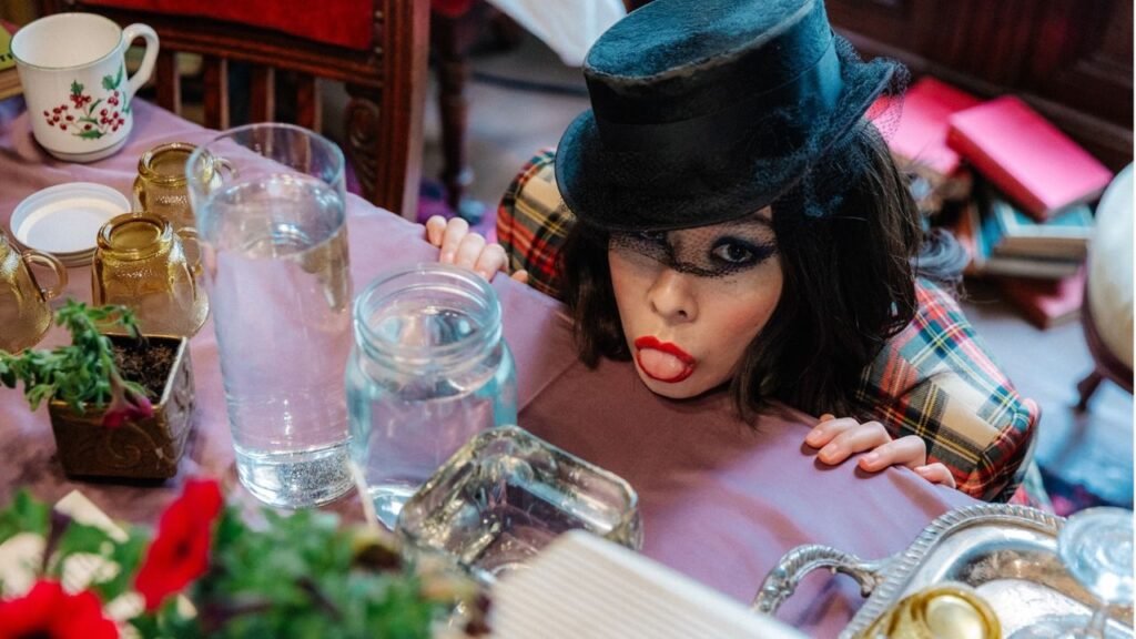 Mitski anuncia dos conciertos en el icónico Teatro Fru Fru