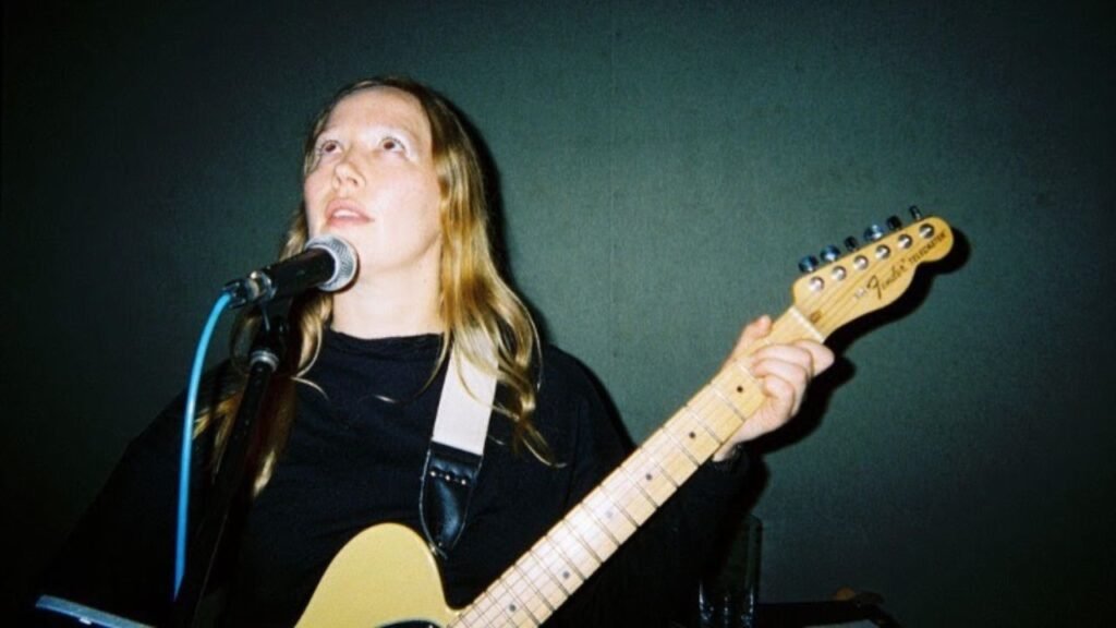 Julia Jacklin The Gem