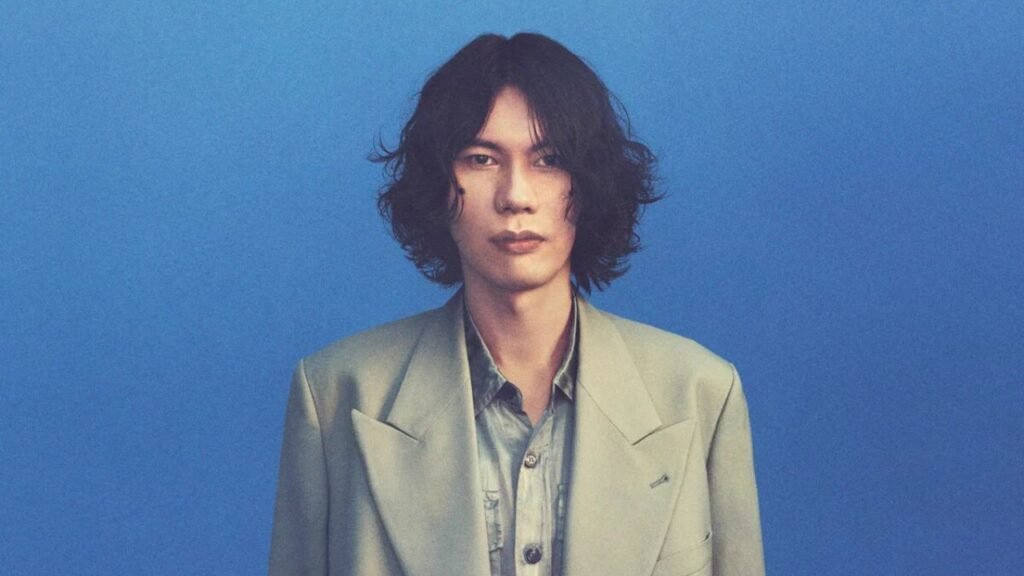 Kenshi Yonezu debuta en México con un concierto en 2027